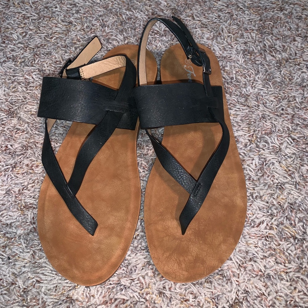 Black sandals